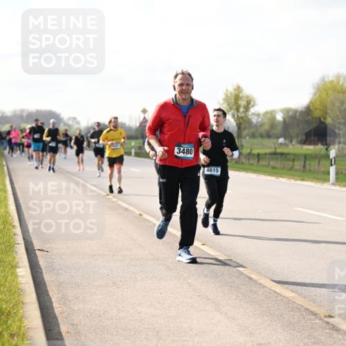 12.04.2026 - 45. Internationalen Wilhelmsburger Insellauf Dr. Thomas Lammeyer http://msf.ph/oto/9443869 12.04.2026 10:17:11 Laufen 3480, 4615 meine-sportfotos.de