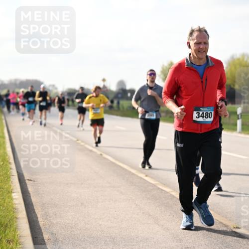 12.04.2026 - 45. Internationalen Wilhelmsburger Insellauf Dr. Thomas Lammeyer http://msf.ph/oto/9443878 12.04.2026 10:17:12 Laufen 3480 meine-sportfotos.de