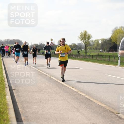 12.04.2026 - 45. Internationalen Wilhelmsburger Insellauf Dr. Thomas Lammeyer http://msf.ph/oto/9443888 12.04.2026 10:17:14 Laufen 210, 104, 2656, 4501, 3565 meine-sportfotos.de