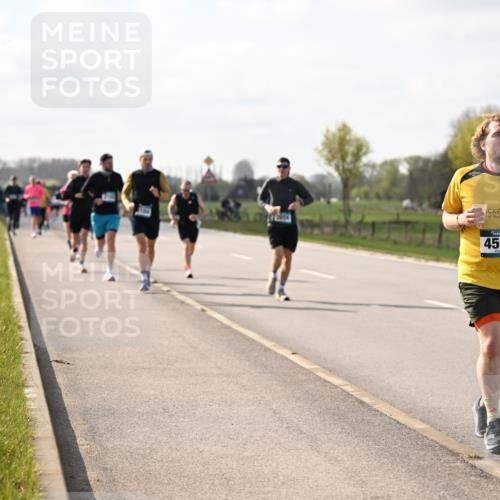 12.04.2026 - 45. Internationalen Wilhelmsburger Insellauf Dr. Thomas Lammeyer http://msf.ph/oto/9443904 12.04.2026 10:17:17 Laufen 4501 meine-sportfotos.de