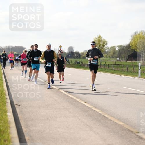12.04.2026 - 45. Internationalen Wilhelmsburger Insellauf Dr. Thomas Lammeyer http://msf.ph/oto/9443908 12.04.2026 10:17:18 Laufen 2102, 2104, 2656 meine-sportfotos.de