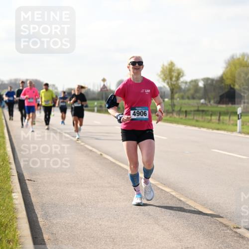 12.04.2026 - 45. Internationalen Wilhelmsburger Insellauf Dr. Thomas Lammeyer http://msf.ph/oto/9443942 12.04.2026 10:17:24 Laufen 4906 meine-sportfotos.de