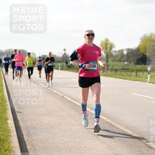 12.04.2026 - 45. Internationalen Wilhelmsburger Insellauf Dr. Thomas Lammeyer http://msf.ph/oto/9443943 12.04.2026 10:17:24 Laufen 06 meine-sportfotos.de