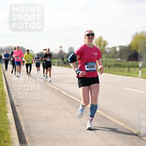 12.04.2026 - 45. Internationalen Wilhelmsburger Insellauf Dr. Thomas Lammeyer http://msf.ph/oto/9443944 12.04.2026 10:17:24 Laufen 4906 meine-sportfotos.de