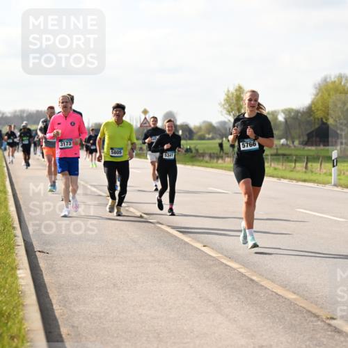12.04.2026 - 45. Internationalen Wilhelmsburger Insellauf Dr. Thomas Lammeyer http://msf.ph/oto/9443953 12.04.2026 10:17:28 Laufen 3173, 5766, 5805, 5341 meine-sportfotos.de