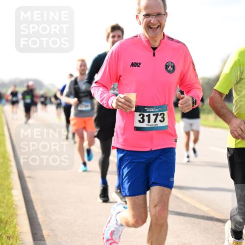 12.04.2026 - 45. Internationalen Wilhelmsburger Insellauf Dr. Thomas Lammeyer http://msf.ph/oto/9443980 12.04.2026 10:17:32 Laufen 3173, 45, 5805, 5 meine-sportfotos.de