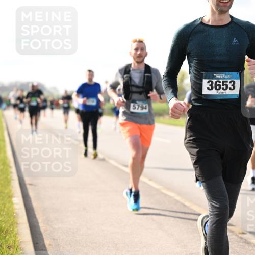 12.04.2026 - 45. Internationalen Wilhelmsburger Insellauf Dr. Thomas Lammeyer http://msf.ph/oto/9443985 12.04.2026 10:17:33 Laufen 5794, 3653 meine-sportfotos.de
