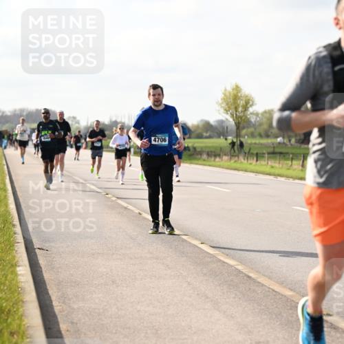 12.04.2026 - 45. Internationalen Wilhelmsburger Insellauf Dr. Thomas Lammeyer http://msf.ph/oto/9443989 12.04.2026 10:17:34 Laufen 840, 4706, 5794, 286 meine-sportfotos.de