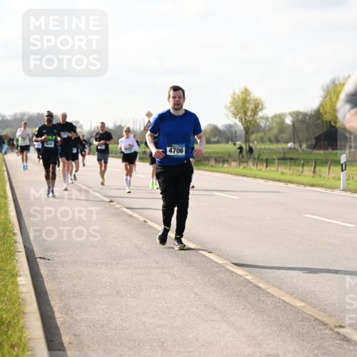 12.04.2026 - 45. Internationalen Wilhelmsburger Insellauf Dr. Thomas Lammeyer http://msf.ph/oto/9443991 12.04.2026 10:17:34 Laufen 5840, 4706, 57 meine-sportfotos.de