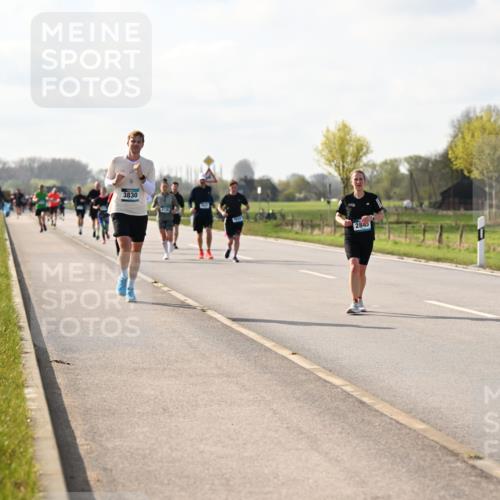 12.04.2026 - 45. Internationalen Wilhelmsburger Insellauf Dr. Thomas Lammeyer http://msf.ph/oto/9444056 12.04.2026 10:17:45 Laufen 3830, 2845 meine-sportfotos.de