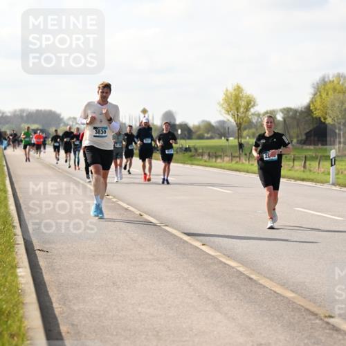 12.04.2026 - 45. Internationalen Wilhelmsburger Insellauf Dr. Thomas Lammeyer http://msf.ph/oto/9444062 12.04.2026 10:17:46 Laufen 3830, 4831, 285 meine-sportfotos.de