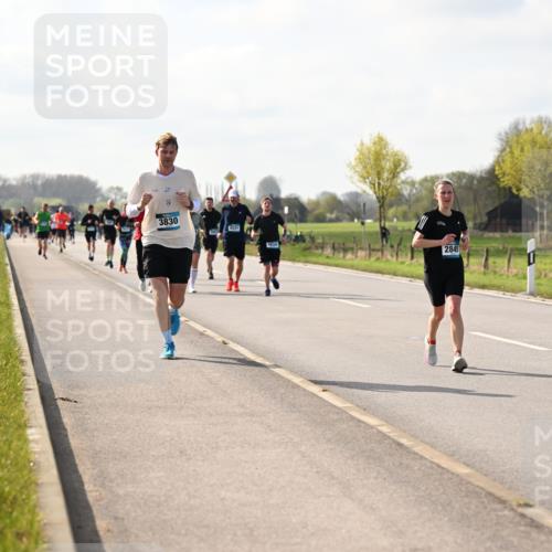12.04.2026 - 45. Internationalen Wilhelmsburger Insellauf Dr. Thomas Lammeyer http://msf.ph/oto/9444064 12.04.2026 10:17:46 Laufen 3830, 2845 meine-sportfotos.de