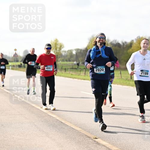12.04.2026 - 45. Internationalen Wilhelmsburger Insellauf Dr. Thomas Lammeyer http://msf.ph/oto/9444100 12.04.2026 10:17:55 Laufen 4687, 13, 2920, 2189 meine-sportfotos.de