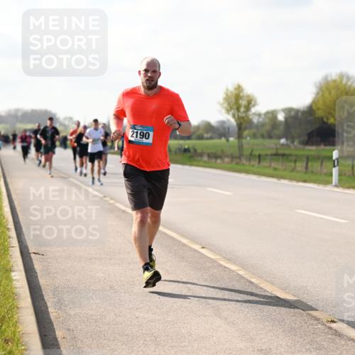 12.04.2026 - 45. Internationalen Wilhelmsburger Insellauf Dr. Thomas Lammeyer http://msf.ph/oto/9444141 12.04.2026 10:18:06 Laufen 2190 meine-sportfotos.de