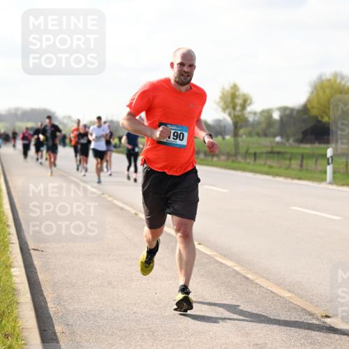 12.04.2026 - 45. Internationalen Wilhelmsburger Insellauf Dr. Thomas Lammeyer http://msf.ph/oto/9444144 12.04.2026 10:18:06 Laufen 190 meine-sportfotos.de