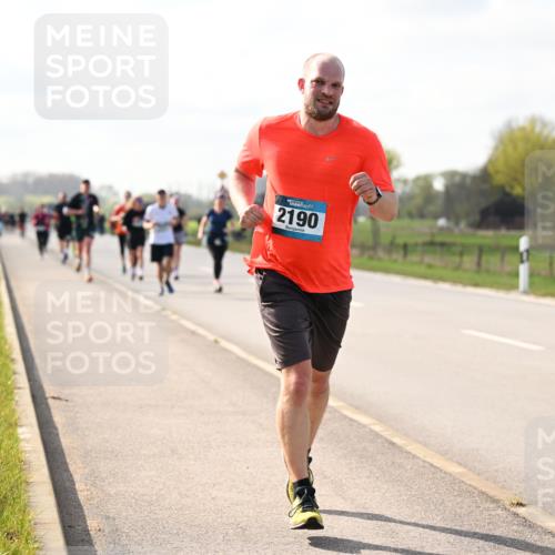 12.04.2026 - 45. Internationalen Wilhelmsburger Insellauf Dr. Thomas Lammeyer http://msf.ph/oto/9444146 12.04.2026 10:18:06 Laufen 2190 meine-sportfotos.de