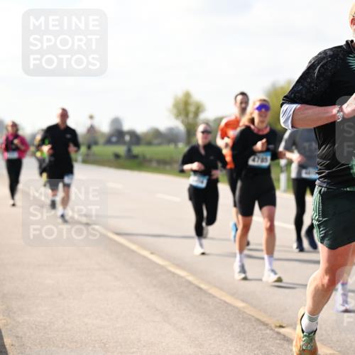12.04.2026 - 45. Internationalen Wilhelmsburger Insellauf Dr. Thomas Lammeyer http://msf.ph/oto/9444178 12.04.2026 10:18:15 Laufen  meine-sportfotos.de