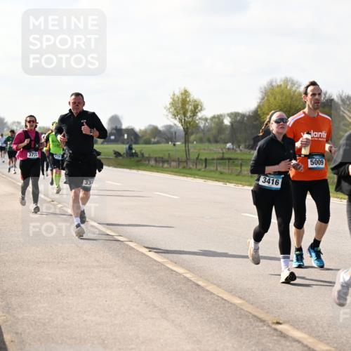 12.04.2026 - 45. Internationalen Wilhelmsburger Insellauf Dr. Thomas Lammeyer http://msf.ph/oto/9444184 12.04.2026 10:18:16 Laufen 3772, 33, 3416, 5009, 200, 4785, 815 meine-sportfotos.de