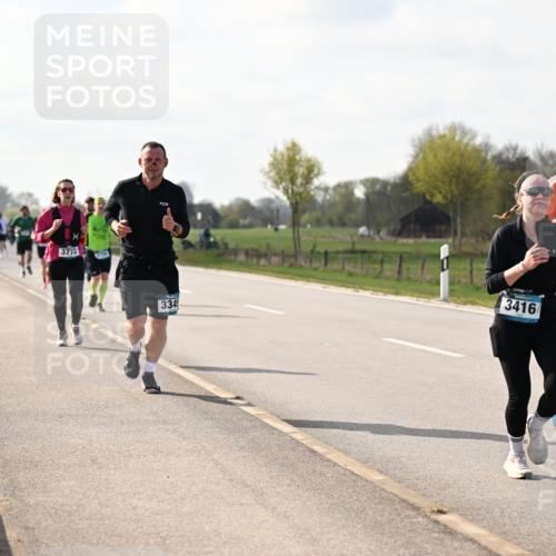 12.04.2026 - 45. Internationalen Wilhelmsburger Insellauf Dr. Thomas Lammeyer http://msf.ph/oto/9444188 12.04.2026 10:18:17 Laufen 3772, 3345, 3416, 5009 meine-sportfotos.de
