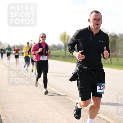 12.04.2026 - 45. Internationalen Wilhelmsburger Insellauf Dr. Thomas Lammeyer http://msf.ph/oto/9444199 12.04.2026 10:18:19 Laufen 334 meine-sportfotos.de