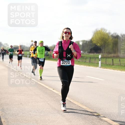 12.04.2026 - 45. Internationalen Wilhelmsburger Insellauf Dr. Thomas Lammeyer http://msf.ph/oto/9444204 12.04.2026 10:18:20 Laufen 3772 meine-sportfotos.de