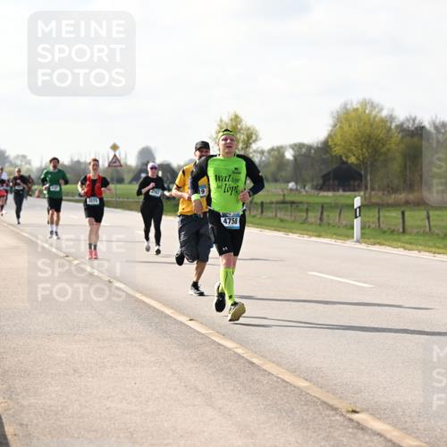 12.04.2026 - 45. Internationalen Wilhelmsburger Insellauf Dr. Thomas Lammeyer http://msf.ph/oto/9444214 12.04.2026 10:18:21 Laufen 19, 2075, 4758 meine-sportfotos.de