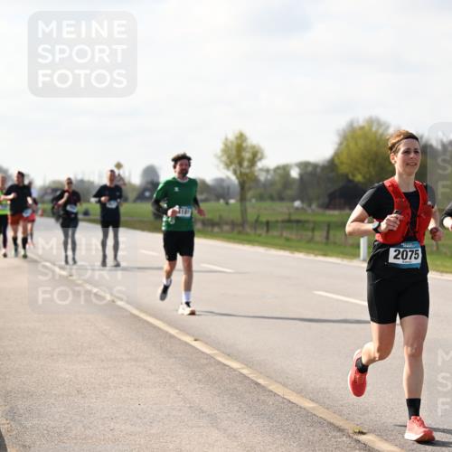 12.04.2026 - 45. Internationalen Wilhelmsburger Insellauf Dr. Thomas Lammeyer http://msf.ph/oto/9444235 12.04.2026 10:18:26 Laufen 2075, 4762 meine-sportfotos.de