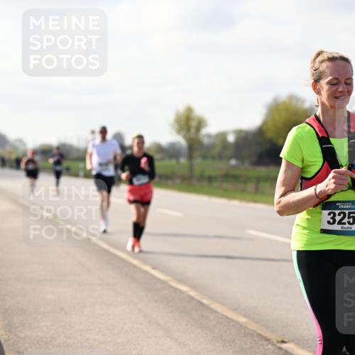 12.04.2026 - 45. Internationalen Wilhelmsburger Insellauf Dr. Thomas Lammeyer http://msf.ph/oto/9444287 12.04.2026 10:18:35 Laufen 45, 3256 meine-sportfotos.de
