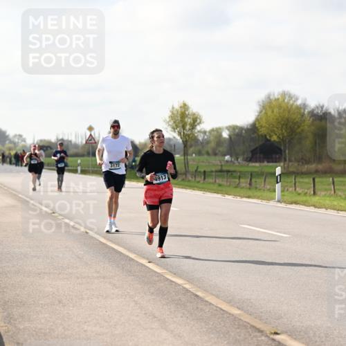 12.04.2026 - 45. Internationalen Wilhelmsburger Insellauf Dr. Thomas Lammeyer http://msf.ph/oto/9444289 12.04.2026 10:18:35 Laufen 3172, 4913 meine-sportfotos.de