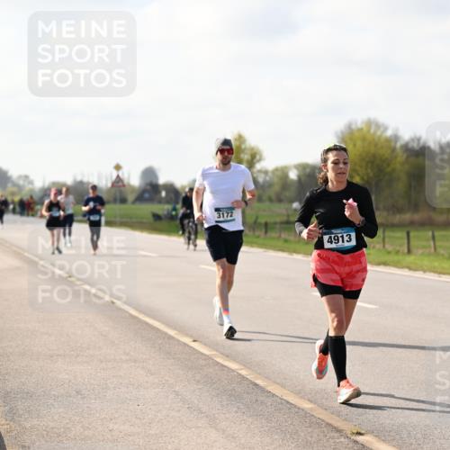 12.04.2026 - 45. Internationalen Wilhelmsburger Insellauf Dr. Thomas Lammeyer http://msf.ph/oto/9444300 12.04.2026 10:18:37 Laufen 3172, 4913 meine-sportfotos.de