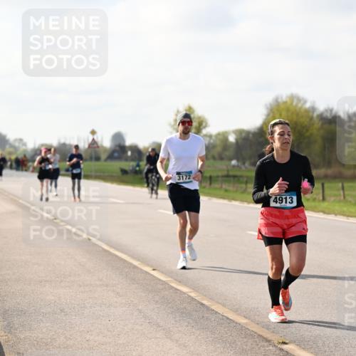 12.04.2026 - 45. Internationalen Wilhelmsburger Insellauf Dr. Thomas Lammeyer http://msf.ph/oto/9444301 12.04.2026 10:18:37 Laufen 3172, 4913 meine-sportfotos.de