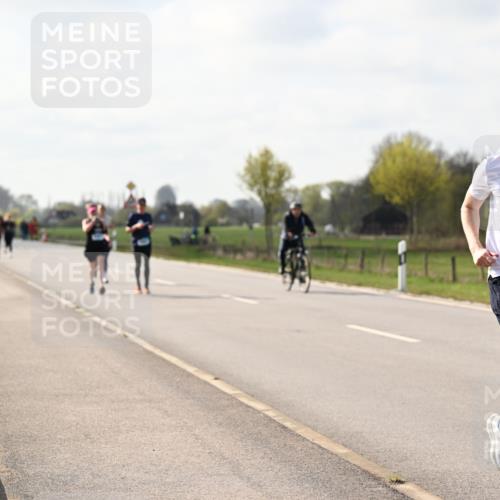12.04.2026 - 45. Internationalen Wilhelmsburger Insellauf Dr. Thomas Lammeyer http://msf.ph/oto/9444313 12.04.2026 10:18:39 Laufen 3172 meine-sportfotos.de