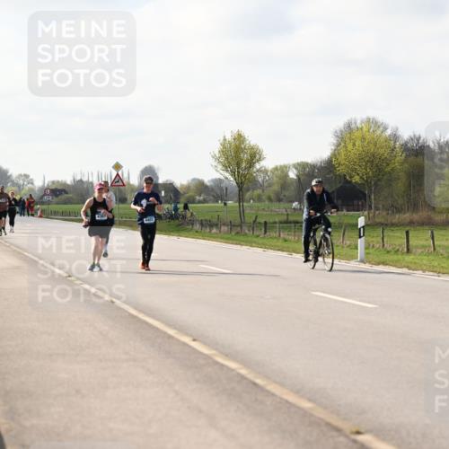12.04.2026 - 45. Internationalen Wilhelmsburger Insellauf Dr. Thomas Lammeyer http://msf.ph/oto/9444320 12.04.2026 10:18:40 Laufen 4402 meine-sportfotos.de