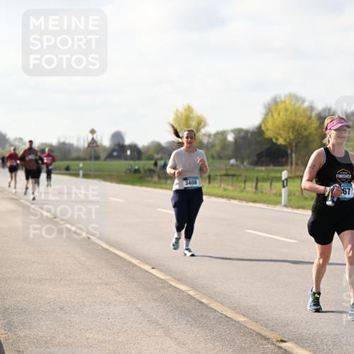 12.04.2026 - 45. Internationalen Wilhelmsburger Insellauf Dr. Thomas Lammeyer http://msf.ph/oto/9444356 12.04.2026 10:18:46 Laufen 3408, 2022, 67 meine-sportfotos.de