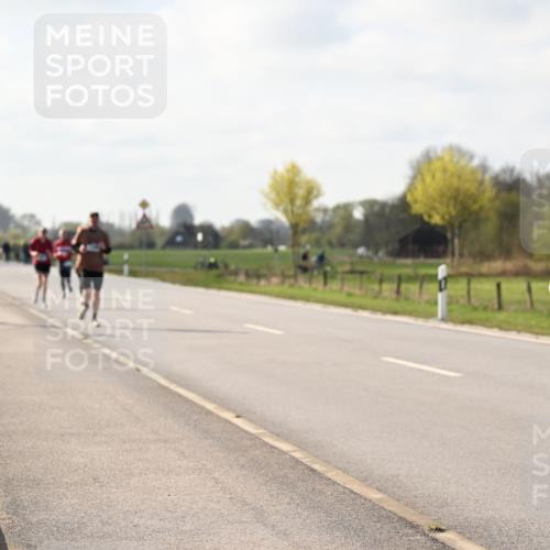 12.04.2026 - 45. Internationalen Wilhelmsburger Insellauf Dr. Thomas Lammeyer http://msf.ph/oto/9444371 12.04.2026 10:18:48 Laufen 3408 meine-sportfotos.de