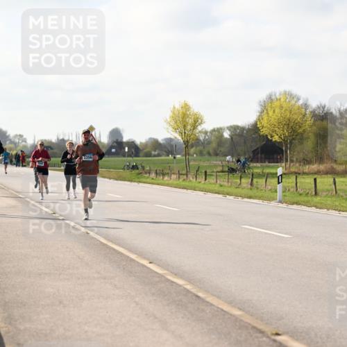 12.04.2026 - 45. Internationalen Wilhelmsburger Insellauf Dr. Thomas Lammeyer http://msf.ph/oto/9444377 12.04.2026 10:18:50 Laufen 3356 meine-sportfotos.de