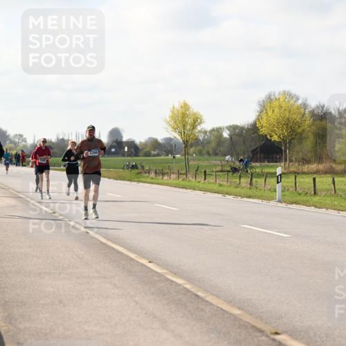 12.04.2026 - 45. Internationalen Wilhelmsburger Insellauf Dr. Thomas Lammeyer http://msf.ph/oto/9444378 12.04.2026 10:18:50 Laufen 3356 meine-sportfotos.de