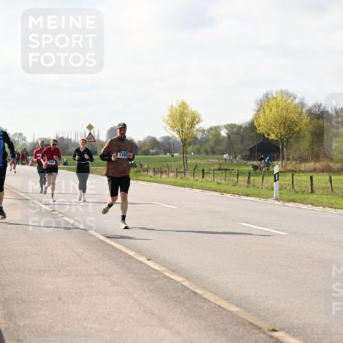 12.04.2026 - 45. Internationalen Wilhelmsburger Insellauf Dr. Thomas Lammeyer http://msf.ph/oto/9444385 12.04.2026 10:18:51 Laufen 3356 meine-sportfotos.de