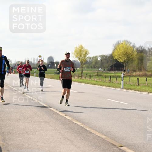 12.04.2026 - 45. Internationalen Wilhelmsburger Insellauf Dr. Thomas Lammeyer http://msf.ph/oto/9444391 12.04.2026 10:18:52 Laufen 3356 meine-sportfotos.de