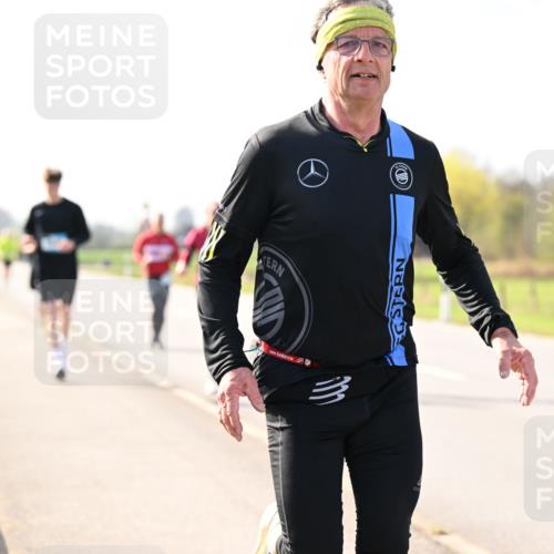 12.04.2026 - 45. Internationalen Wilhelmsburger Insellauf Dr. Thomas Lammeyer http://msf.ph/oto/9444414 12.04.2026 10:18:56 Laufen  meine-sportfotos.de