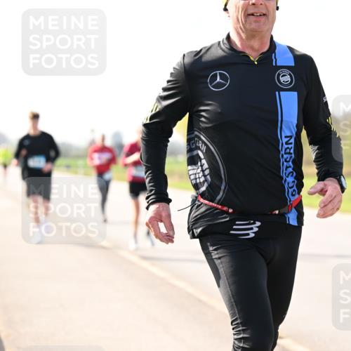 12.04.2026 - 45. Internationalen Wilhelmsburger Insellauf Dr. Thomas Lammeyer http://msf.ph/oto/9444415 12.04.2026 10:18:56 Laufen  meine-sportfotos.de
