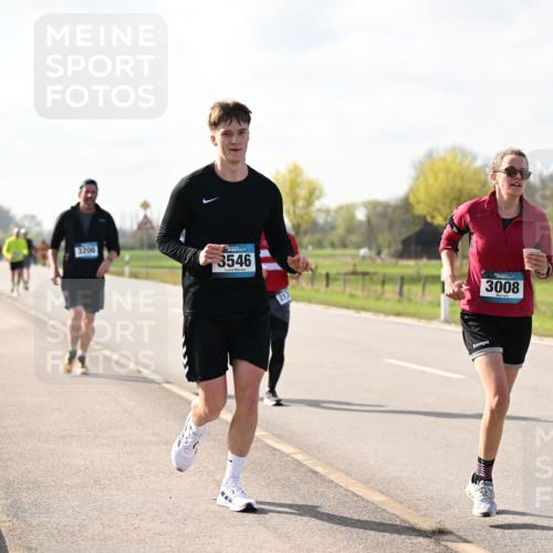 12.04.2026 - 45. Internationalen Wilhelmsburger Insellauf Dr. Thomas Lammeyer http://msf.ph/oto/9444432 12.04.2026 10:18:58 Laufen 3200, 3546, 213, 3008 meine-sportfotos.de