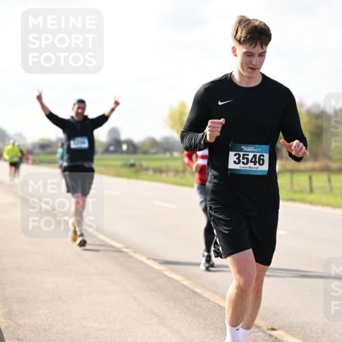 12.04.2026 - 45. Internationalen Wilhelmsburger Insellauf Dr. Thomas Lammeyer http://msf.ph/oto/9444437 12.04.2026 10:18:59 Laufen 3546 meine-sportfotos.de