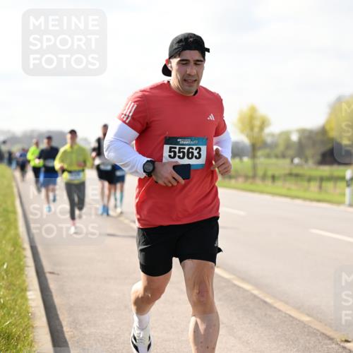 12.04.2026 - 45. Internationalen Wilhelmsburger Insellauf Dr. Thomas Lammeyer http://msf.ph/oto/9444503 12.04.2026 10:19:15 Laufen 5563 meine-sportfotos.de