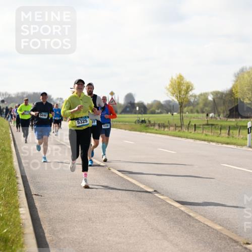 12.04.2026 - 45. Internationalen Wilhelmsburger Insellauf Dr. Thomas Lammeyer http://msf.ph/oto/9444512 12.04.2026 10:19:17 Laufen 5690, 5325, 07, 5598 meine-sportfotos.de