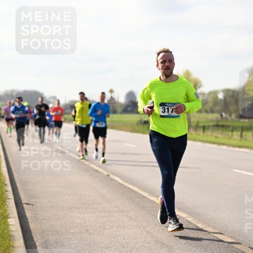 12.04.2026 - 45. Internationalen Wilhelmsburger Insellauf Dr. Thomas Lammeyer http://msf.ph/oto/9444545 12.04.2026 10:19:24 Laufen 317 meine-sportfotos.de