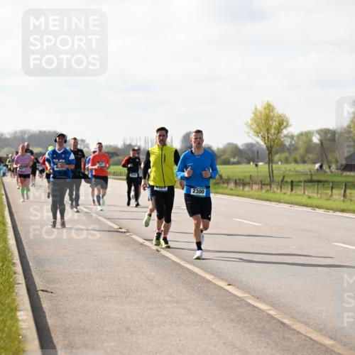 12.04.2026 - 45. Internationalen Wilhelmsburger Insellauf Dr. Thomas Lammeyer http://msf.ph/oto/9444552 12.04.2026 10:19:26 Laufen 1441, 2300 meine-sportfotos.de