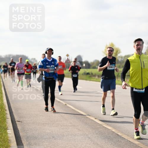12.04.2026 - 45. Internationalen Wilhelmsburger Insellauf Dr. Thomas Lammeyer http://msf.ph/oto/9444571 12.04.2026 10:19:29 Laufen 568, 3563 meine-sportfotos.de