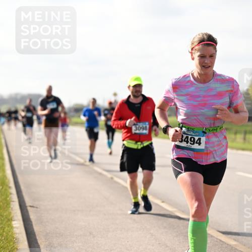 12.04.2026 - 45. Internationalen Wilhelmsburger Insellauf Dr. Thomas Lammeyer http://msf.ph/oto/9444614 12.04.2026 10:19:36 Laufen 3098, 3494, 34 meine-sportfotos.de