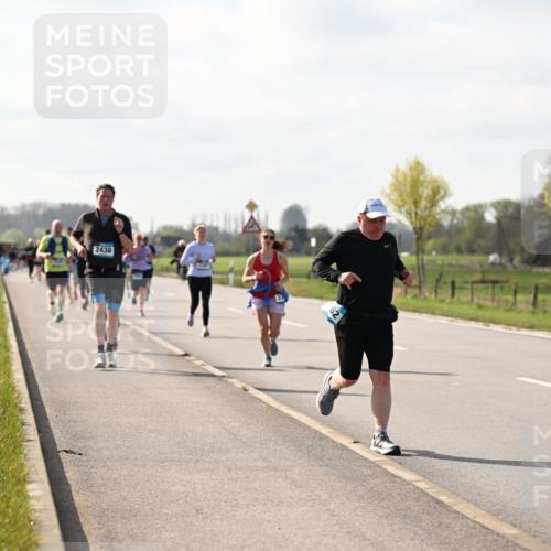 12.04.2026 - 45. Internationalen Wilhelmsburger Insellauf Dr. Thomas Lammeyer http://msf.ph/oto/9444648 12.04.2026 10:19:42 Laufen 2438 meine-sportfotos.de